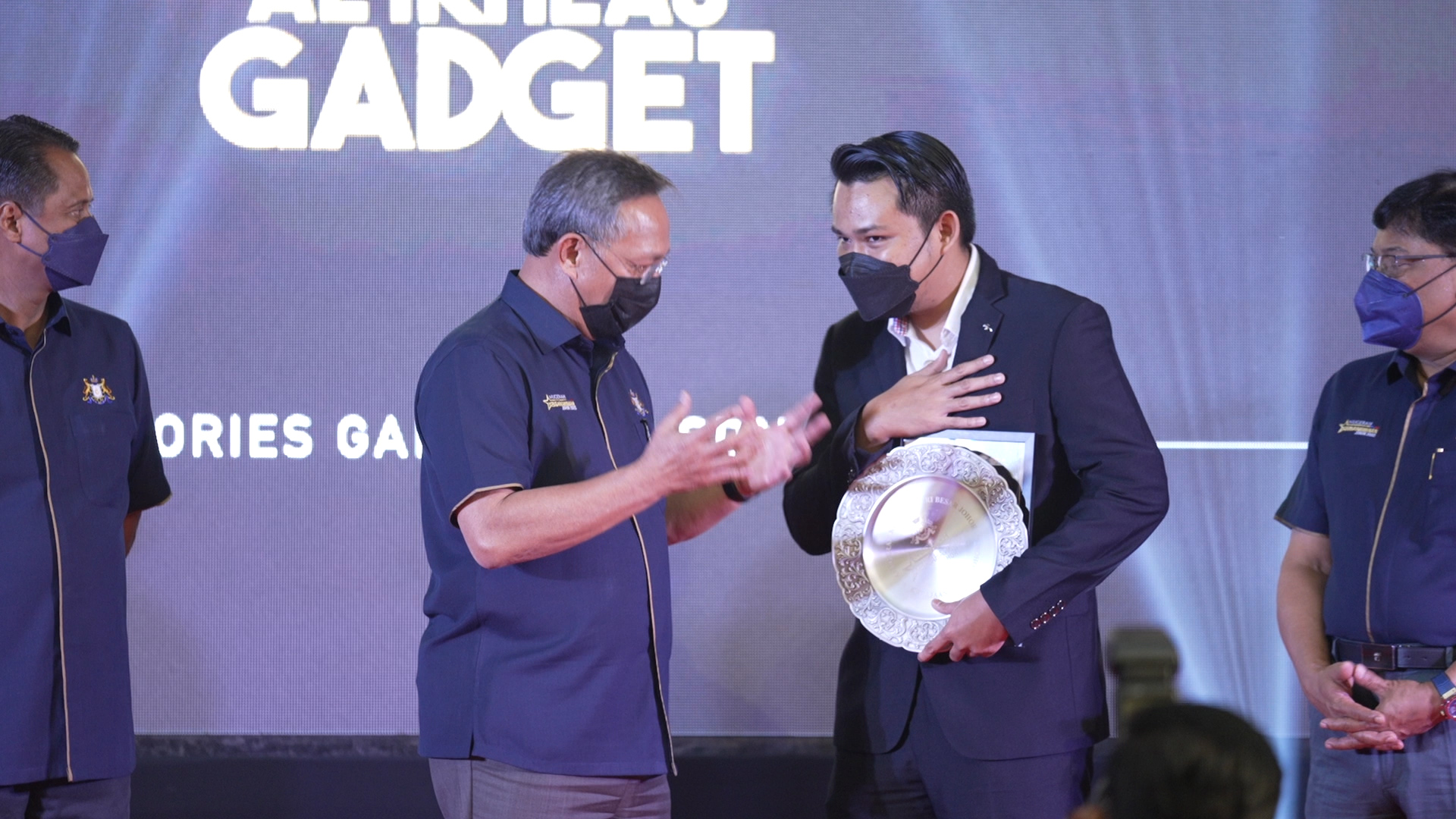 GLORIES GADGET (M) Sdn. Bhd., MENANG ANUGERAH KHAS MB JOHOR, ANUGERAH KEUSAHAWANAN JOHOR 2020